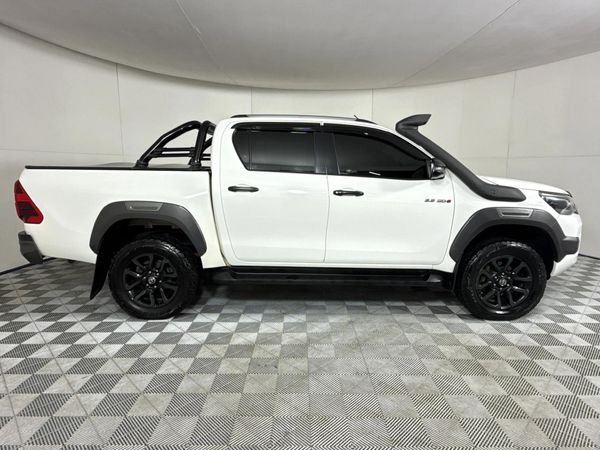 2023-Toyota-Hilux-28-GD-6-Raised-Body-Legend-4x4-Auto-Double-Cab image:18