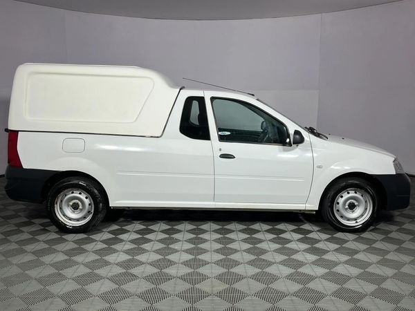 2023-Nissan-NP200-16 image:13