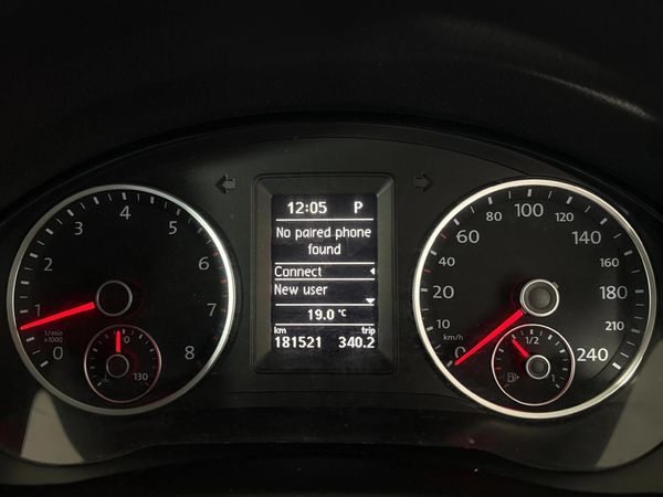 2013-Volkswagen-Tiguan-14-TSI-Bluemotion-Trend-Fun-Auto-110kW image:2