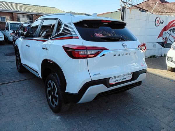 2023-Nissan-Magnite-10-Red-Edition-Auto image:3