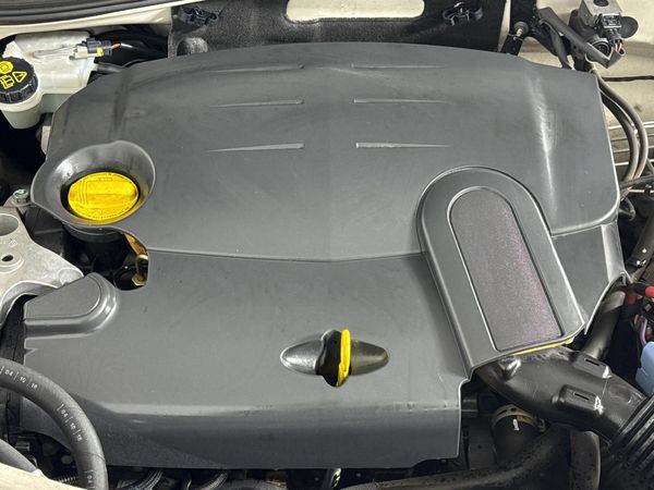 2019-Nissan-NP200-15-dCi-Safety-Pack image:10