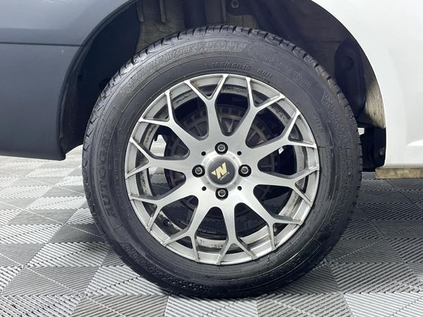 2019-Nissan-NP200-15-dCi-Safety-Pack image:5
