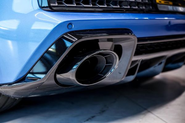 2022-Audi-R8-52-V10-quattro-Auto image:15