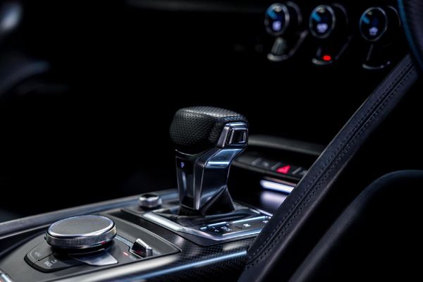2022-Audi-R8-52-V10-quattro-Auto image:22