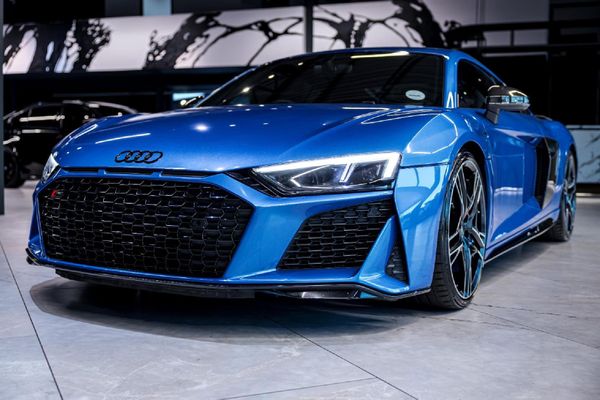 2022-Audi-R8-52-V10-quattro-Auto image:7