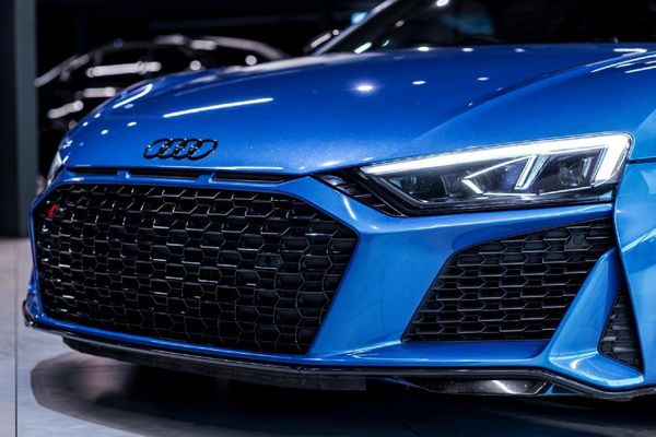2022-Audi-R8-52-V10-quattro-Auto image:8