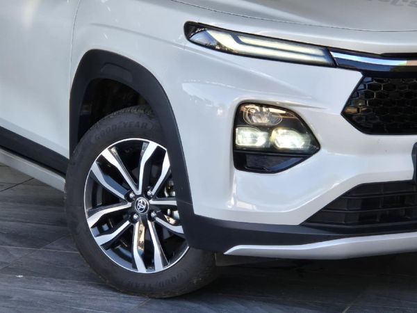 2025-Toyota-Starlet-Cross-15XR-Auto image:19