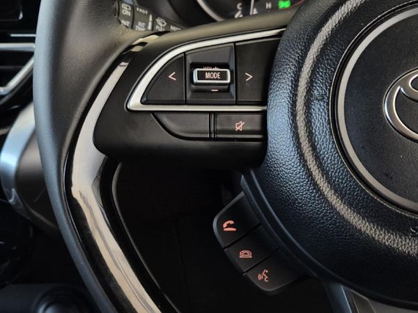 2025-Toyota-Starlet-Cross-15XR-Auto image:7