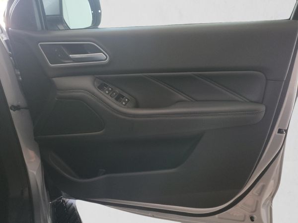 2026-GWM-P-Series-P300-24TD-LS-Auto-Double-Cab image:13