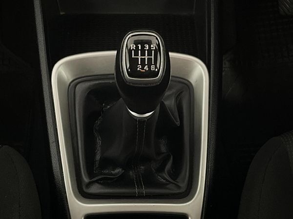 2020-Hyundai-Venue-10-TGDI-Motion image:10