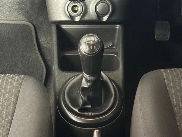 2023-Toyota-Vitz-10 image:7