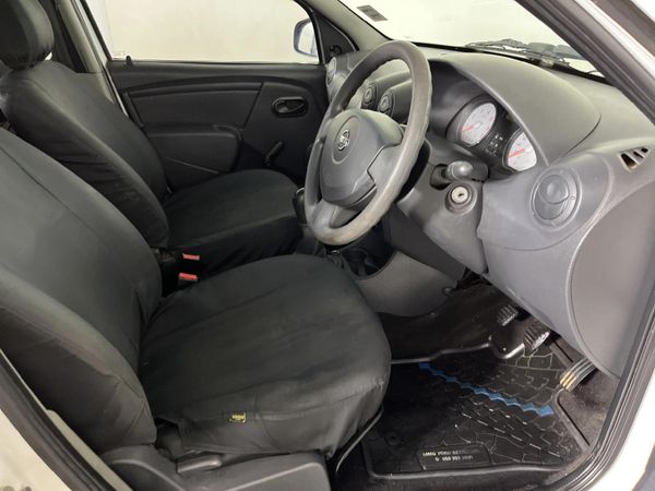 2019-Nissan-NP200-15-dCi-Safety-Pack image:7