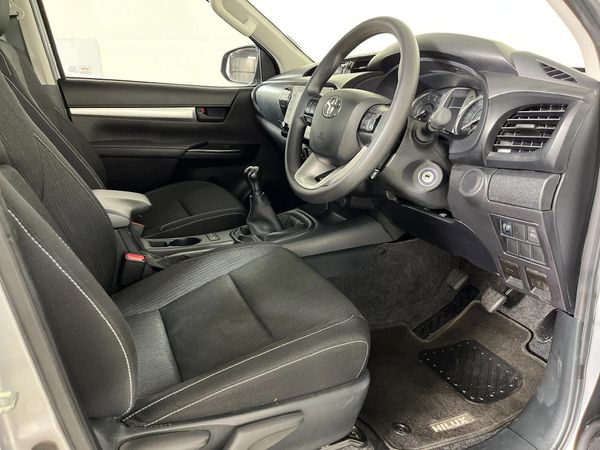 2024-Toyota-Hilux-24-GD-6-Raised-Body-Raider-Double-Cab image:9