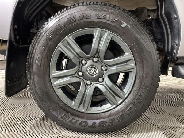 2024-Toyota-Hilux-24-GD-6-Raised-Body-Raider-Double-Cab image:7