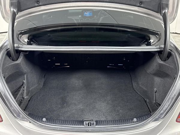 2020-Mercedes-Benz-C-Class-C-200-Auto image:14