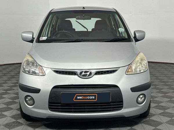 2011-Hyundai-i10-11-GLS image:13
