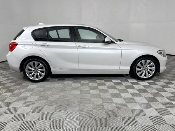 2015-BMW-1-Series-120i-5-dr-Urban-Line-Auto image:14