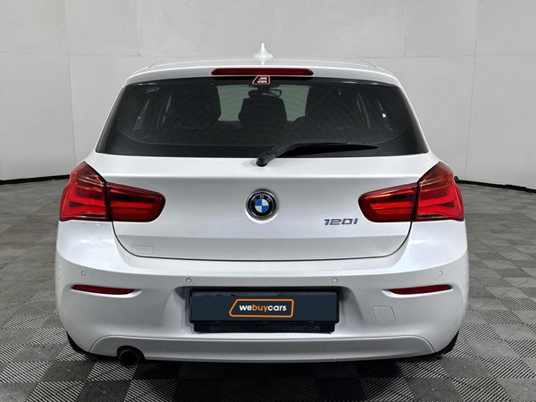 2015-BMW-1-Series-120i-5-dr-Urban-Line-Auto image:15
