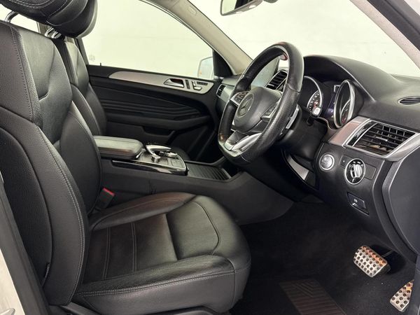 2016-Mercedes-Benz-GLE-350d-4Matic image:9