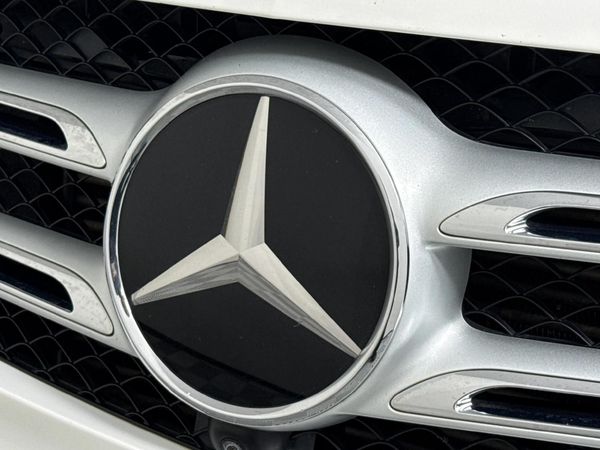 2016-Mercedes-Benz-GLE-350d-4Matic image:11