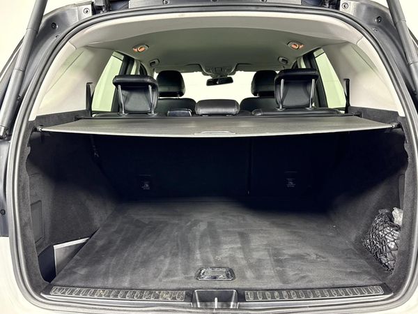 2016-Mercedes-Benz-GLE-350d-4Matic image:14