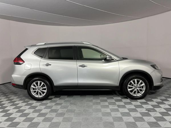 2022-Nissan-X-Trail-25-Acenta-4x4-Auto image:17