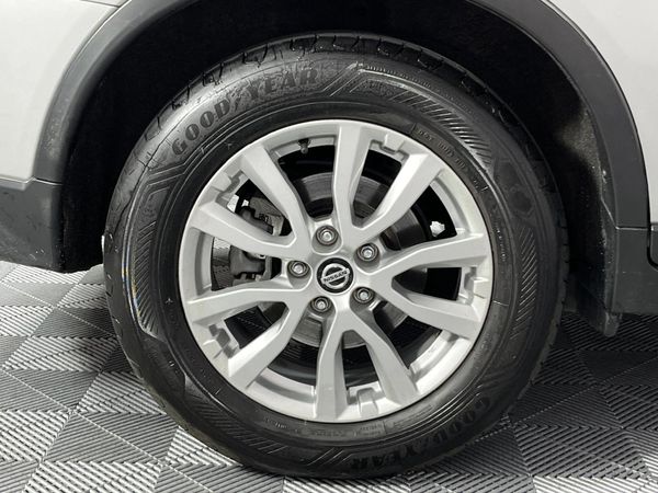 2022-Nissan-X-Trail-25-Acenta-4x4-Auto image:7