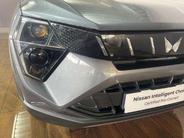 2025-Mahindra-XUV-3XO-12T-MX2-Auto image:3