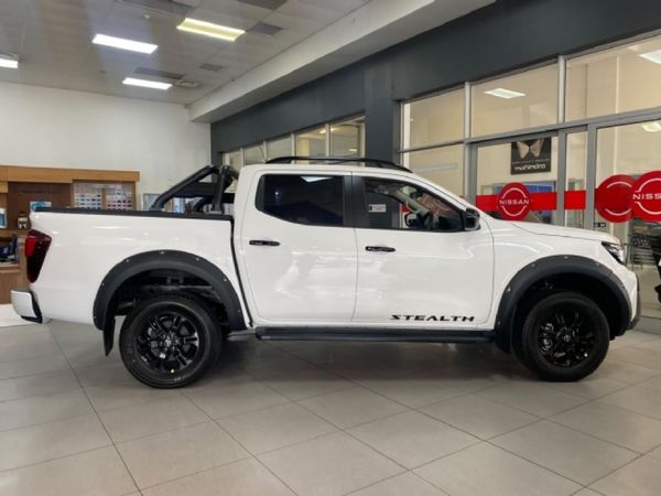 2026-Nissan-Navara-25DDTi-Stealth-4x4-Auto image:1