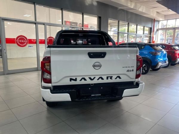 2026-Nissan-Navara-25DDTi-Stealth-4x4-Auto image:3