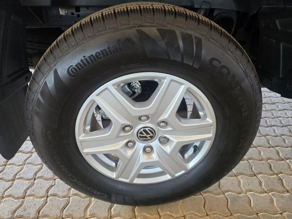 2025-Volkswagen-Amarok-20-TDI-125kW-Life-Auto-Double-Cab image:13