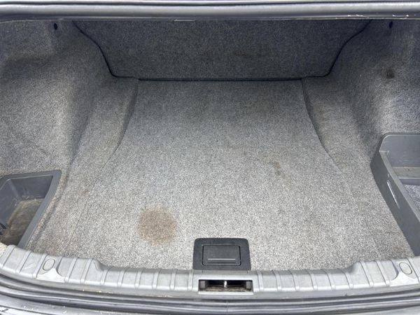 2011-BMW-3-Series-320i-Auto image:12