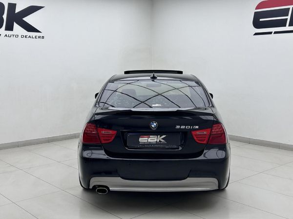 2011-BMW-3-Series-320i-Auto image:4