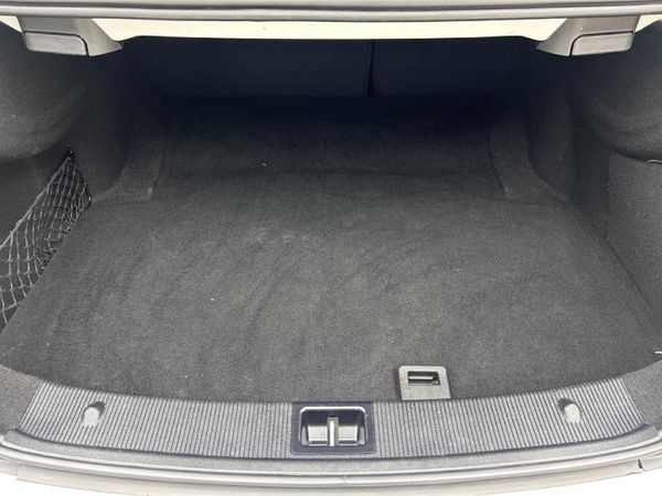 2012-Mercedes-Benz-C-Class-C-180-BE-Coupe-Auto image:11