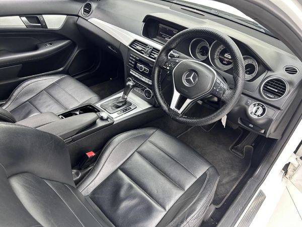2012-Mercedes-Benz-C-Class-C-180-BE-Coupe-Auto image:12