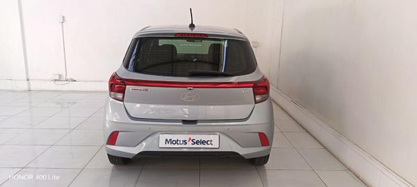 2024-Hyundai-Grand-i10-12-Motion-Auto image:4