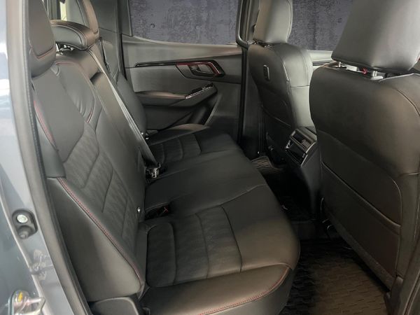 2026-Isuzu-D-Max-19-DDI-HR-X-Rider-Auto-Double-Cab image:16