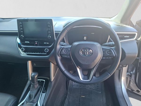 2024-Toyota-Corolla-Cross-18-XR image:13