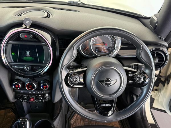 2018-MINI-Hatch-Cooper-S-Auto image:14