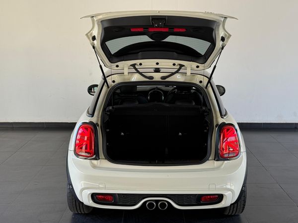 2018-MINI-Hatch-Cooper-S-Auto image:7