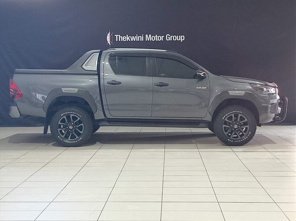 2023-Toyota-Hilux-28-GD-6-Raised-Body-Legend-4x4-Auto-Double-Cab image:1