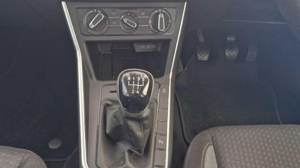 2026-Volkswagen-Polo-10-TSI-Life image:17