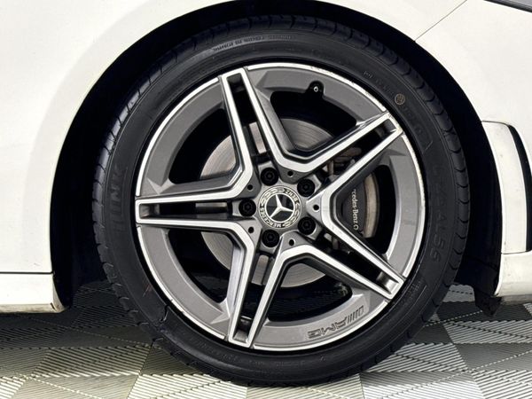 2019-Mercedes-Benz-A-Class-A-200-Auto image:5