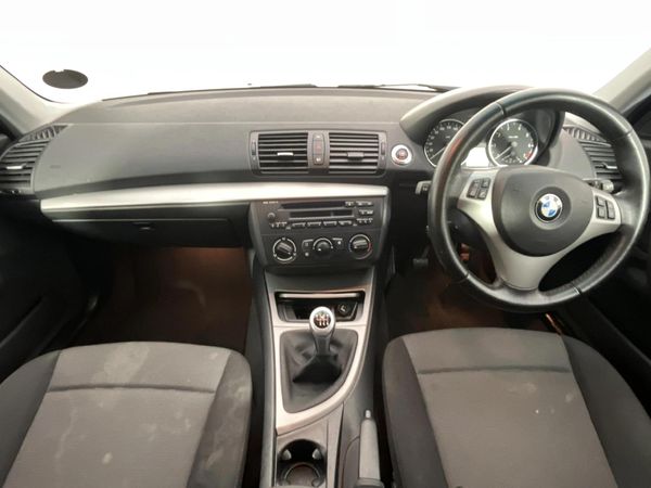 2006-BMW-1-Series-116i-5-dr image:1