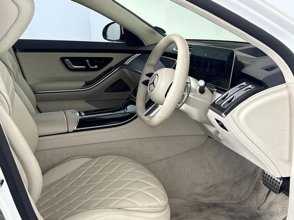 2021-Mercedes-Benz-S-Class-S-500-4Matic image:9