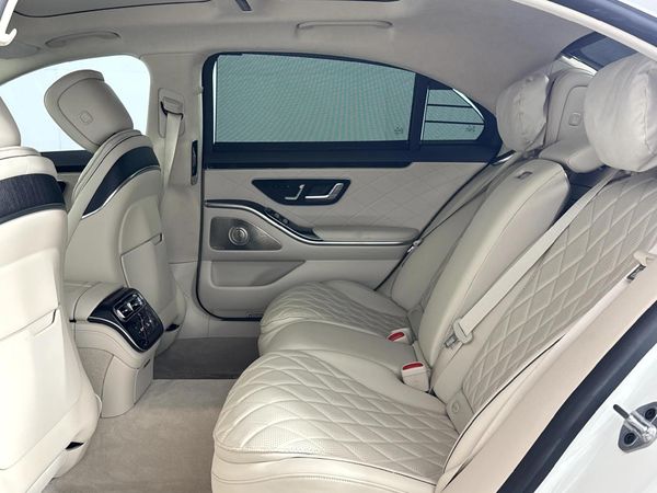 2021-Mercedes-Benz-S-Class-S-500-4Matic image:3