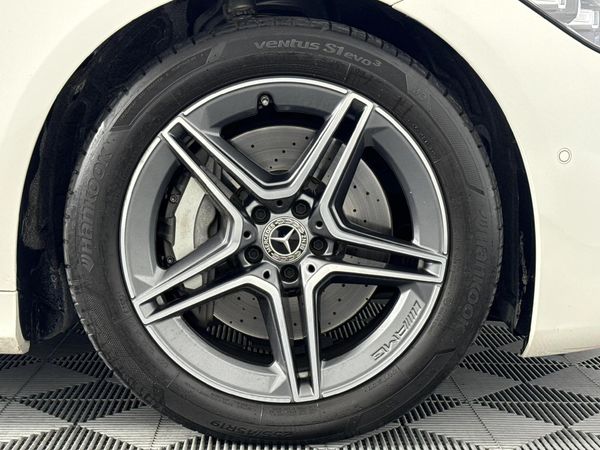 2021-Mercedes-Benz-S-Class-S-500-4Matic image:5