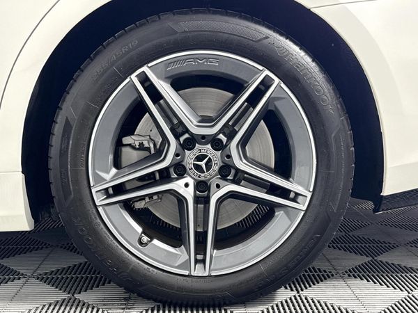 2021-Mercedes-Benz-S-Class-S-500-4Matic image:6