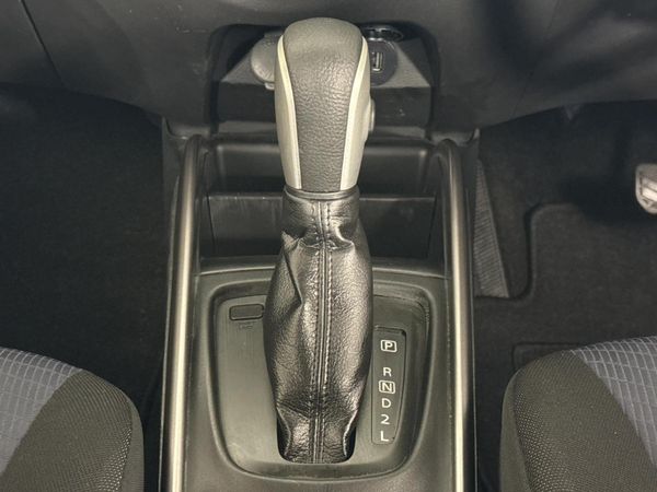 2022-Toyota-Starlet-14-XS-Auto image:9