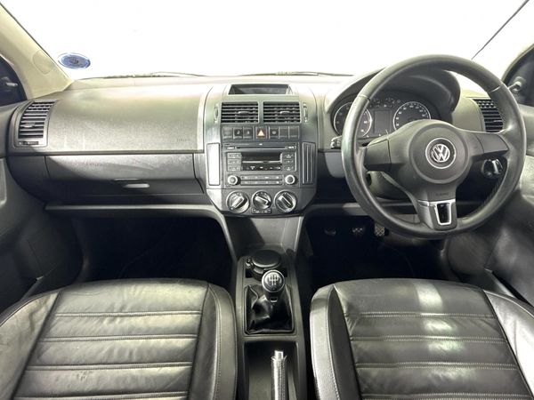 2017-Volkswagen-Polo-Vivo-GP-14-Trendline image:1